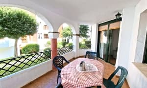 En venta apartamento en la urbanización Atlanterra Sol